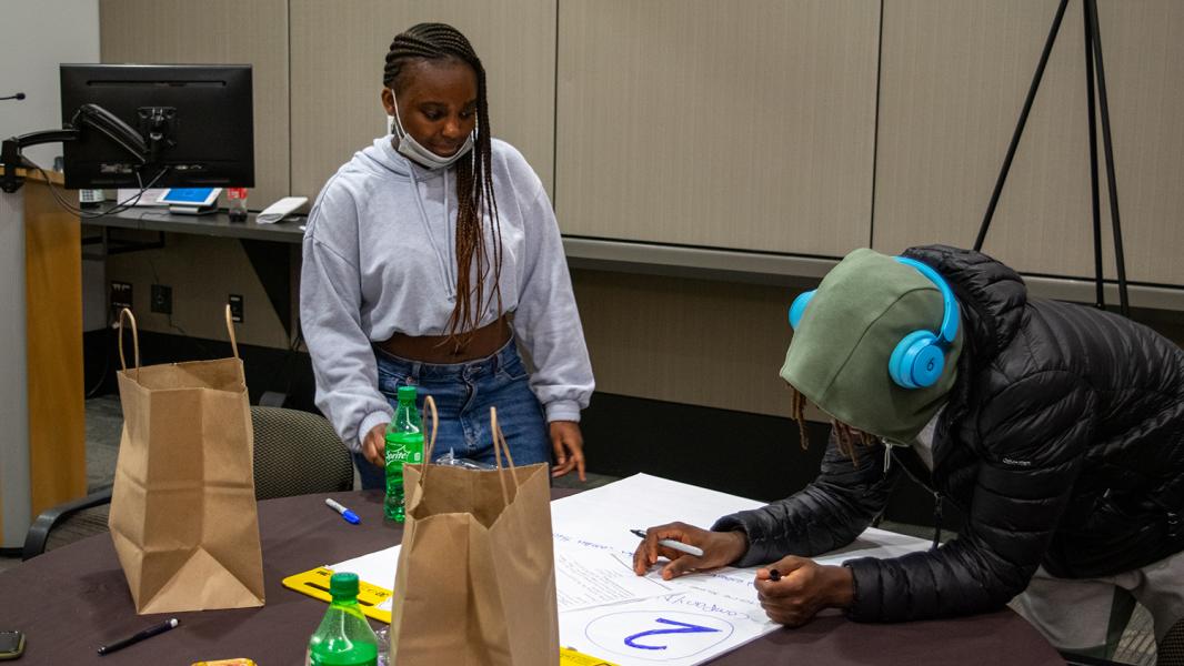 Highline students work on their business pitches.