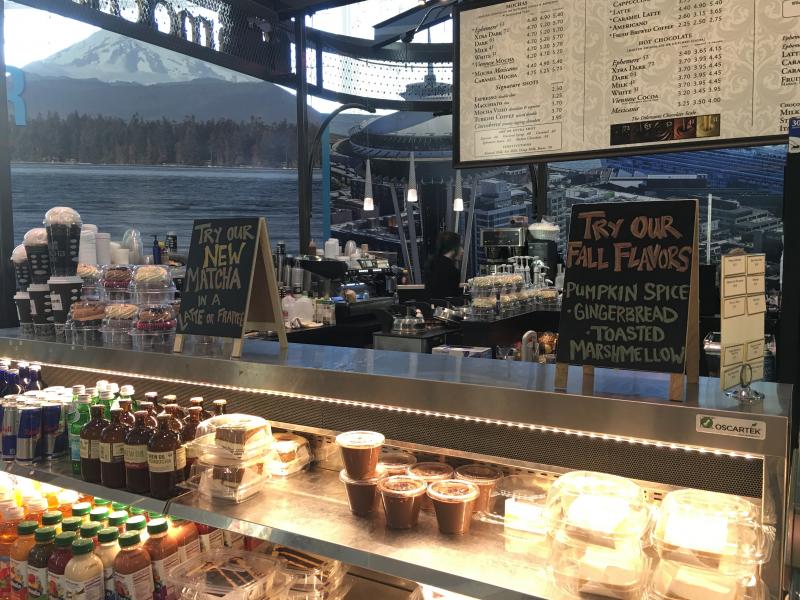 coffee shop with Mt. Rainier in the background