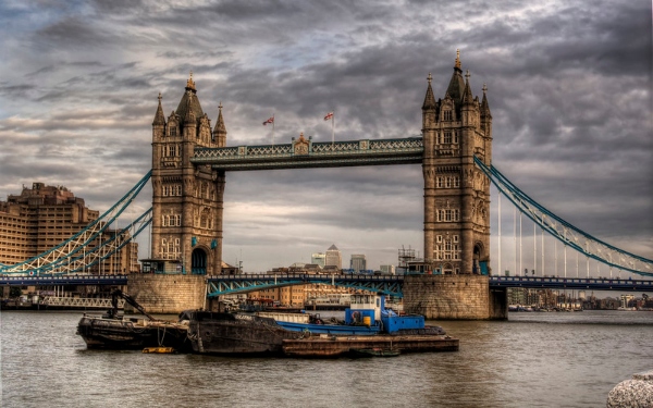 Tower bridge at night