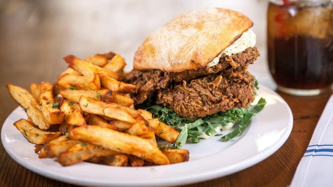 Fried chicken sandwitch